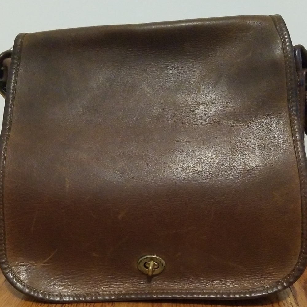 Coach Vintage  Stewardess Dark Brown Leather Shoulder Bag